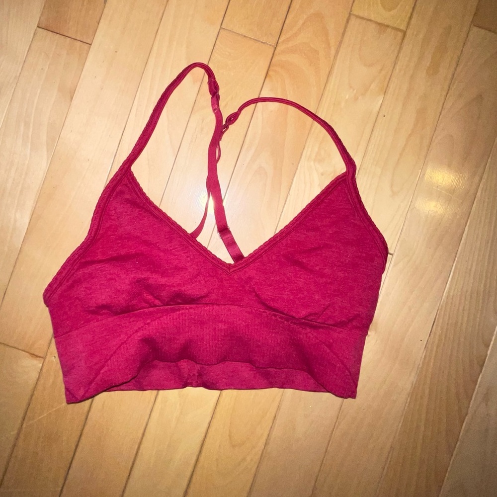 Lulu sports bra